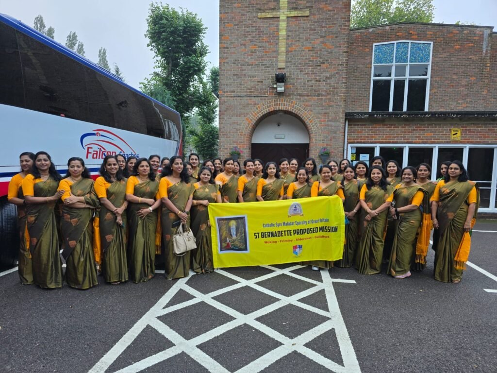 Members of the St. Bernadette mission gather for a photo-Taiboosa.