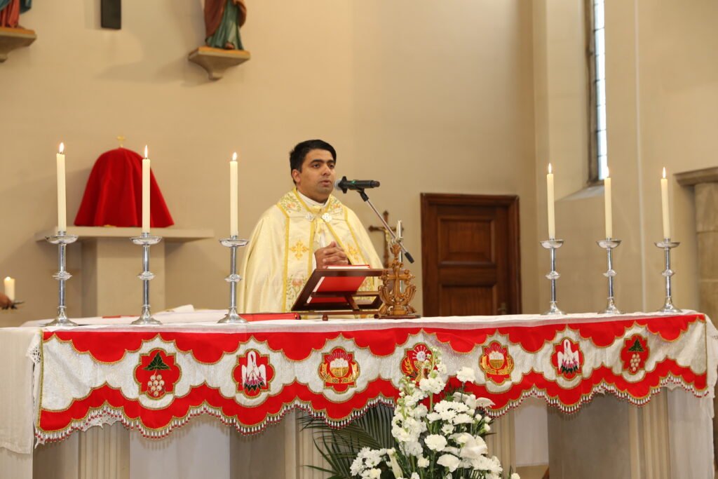 Maundy Thursday-St. Marys Church Aldershot (17/04/2025)